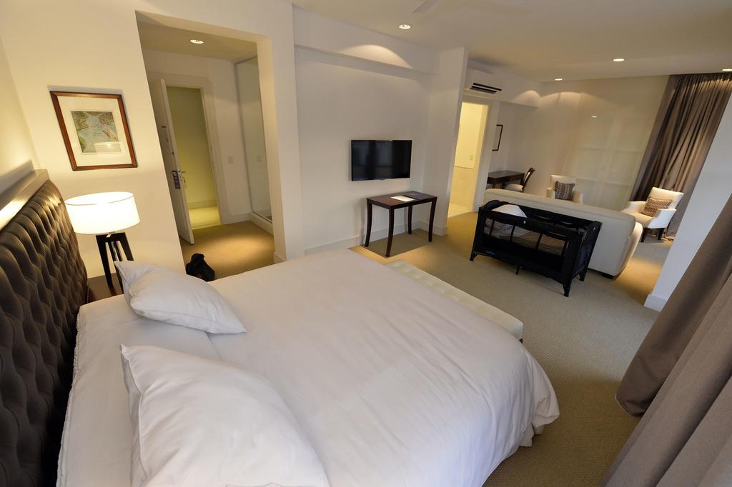 Real Hotel Lujan 外观 照片