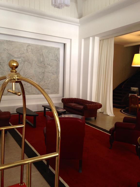 Real Hotel Lujan 外观 照片