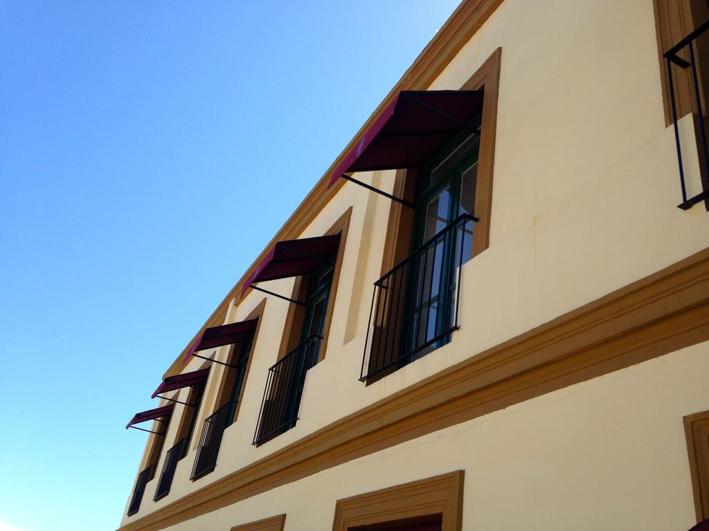 Real Hotel Lujan 外观 照片