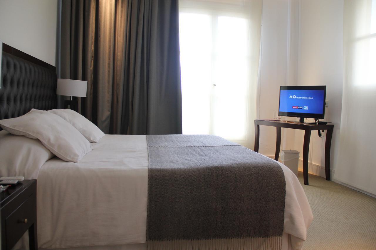 Real Hotel Lujan 外观 照片