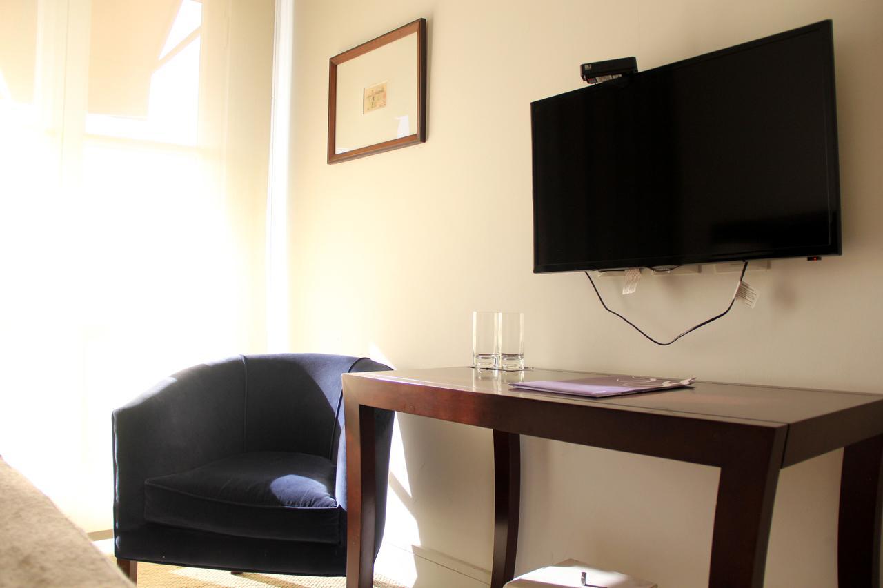 Real Hotel Lujan 外观 照片