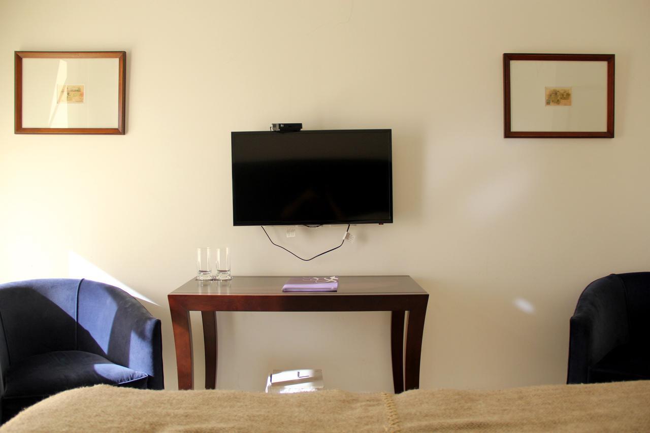 Real Hotel Lujan 外观 照片