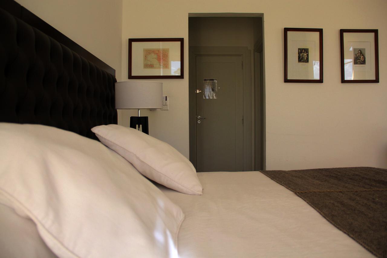 Real Hotel Lujan 外观 照片