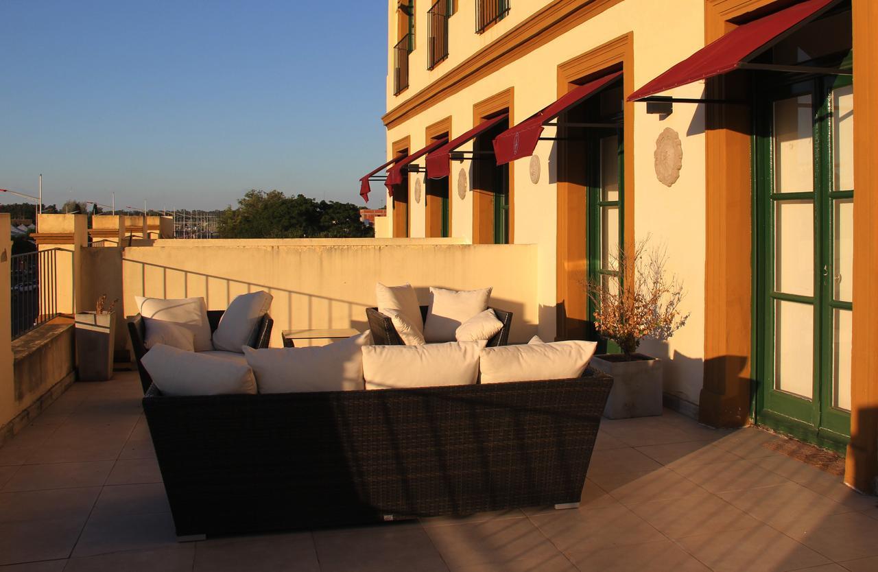 Real Hotel Lujan 外观 照片